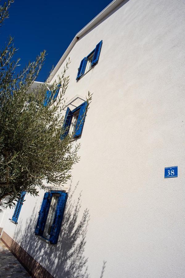 Olive Tree Apartments Ουμάγκ Εξωτερικό φωτογραφία